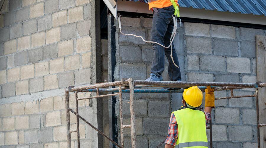 Professional residential roofers in Apollo, PA